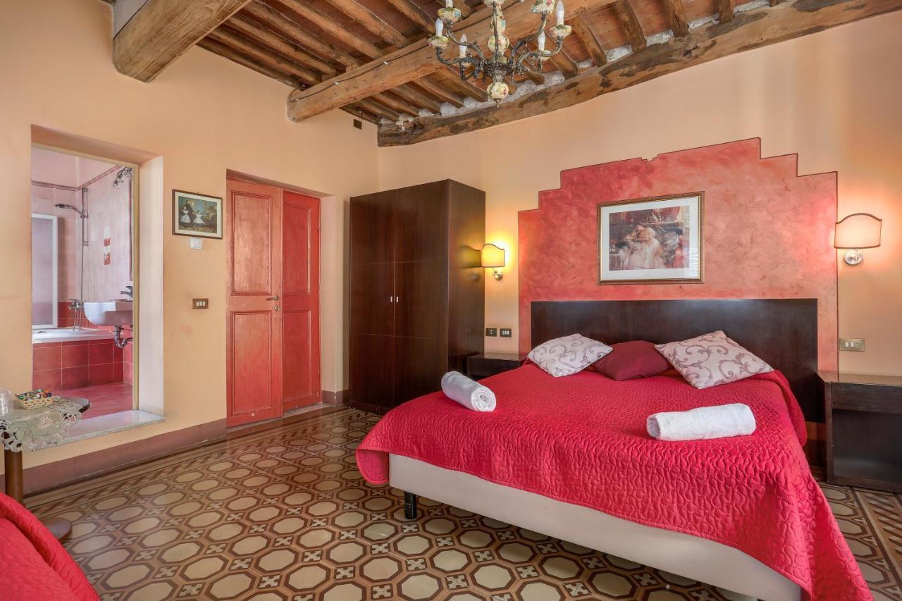 Antica Residenza Santa Chiara 3*