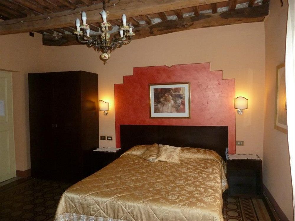 Affittacamere Antica Residenza Santa Chiara